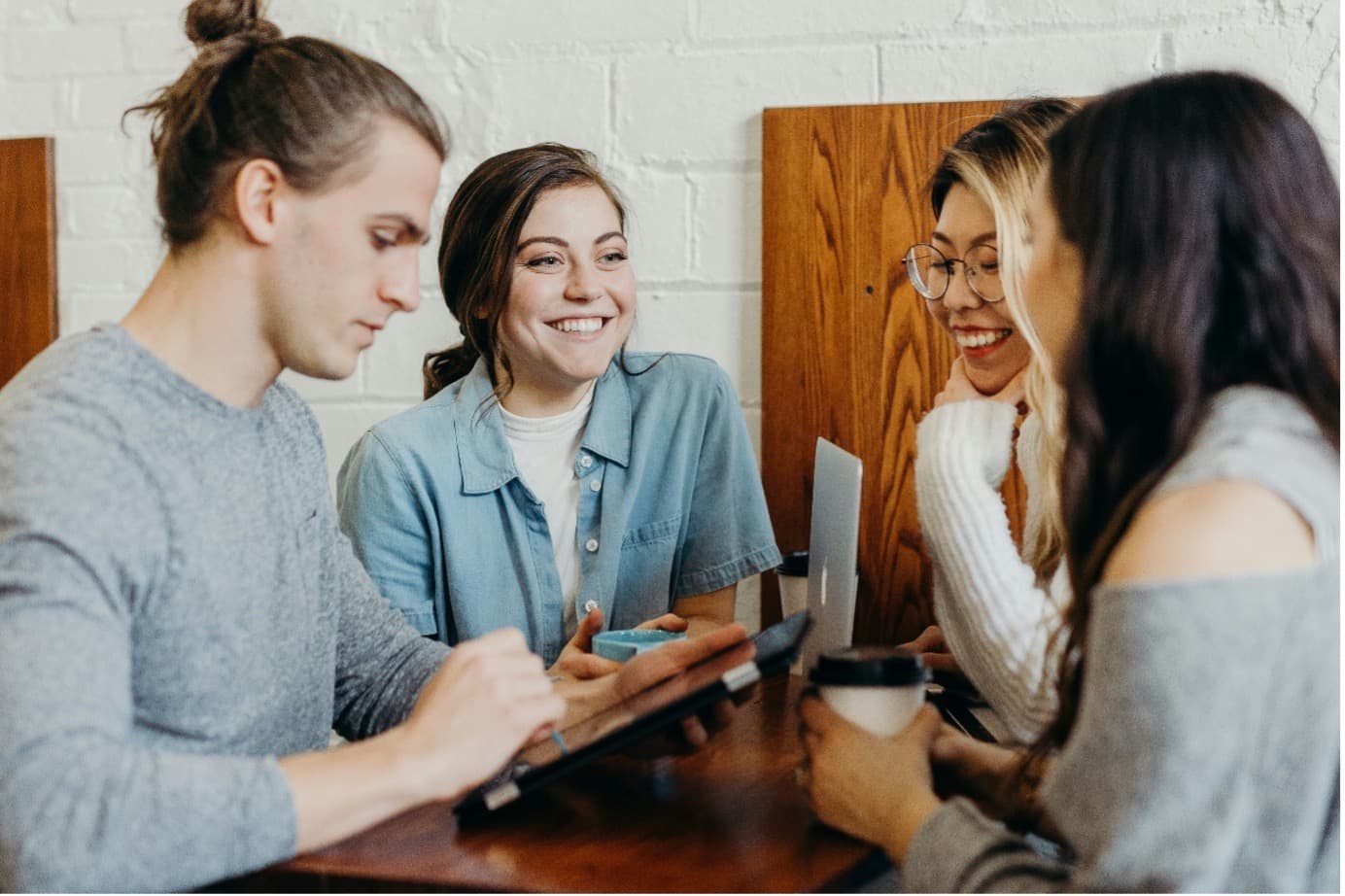 Top tips on how to implement 21st century skills in the ELT classroom