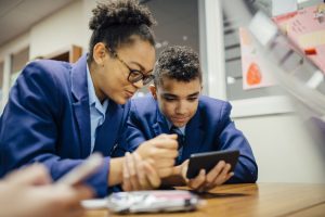 technology-in-the-classroom.jpg
